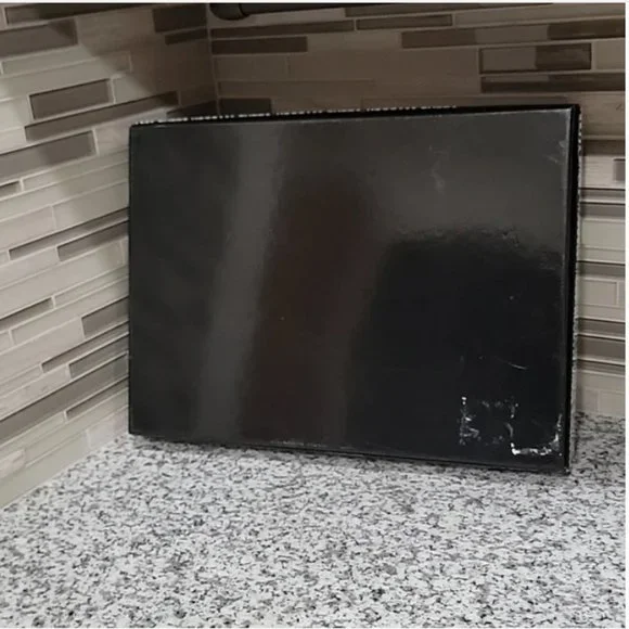 STEVE MADDEN GIFT SET WRISTLET WALLET CASE & SCARF - Picture 5 of 5